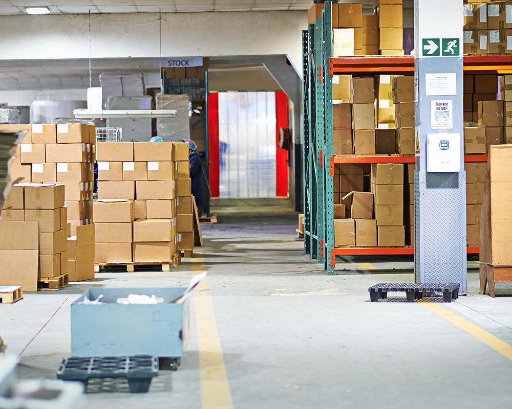 How Modern Warehousing Products Improve Operational Efficiency