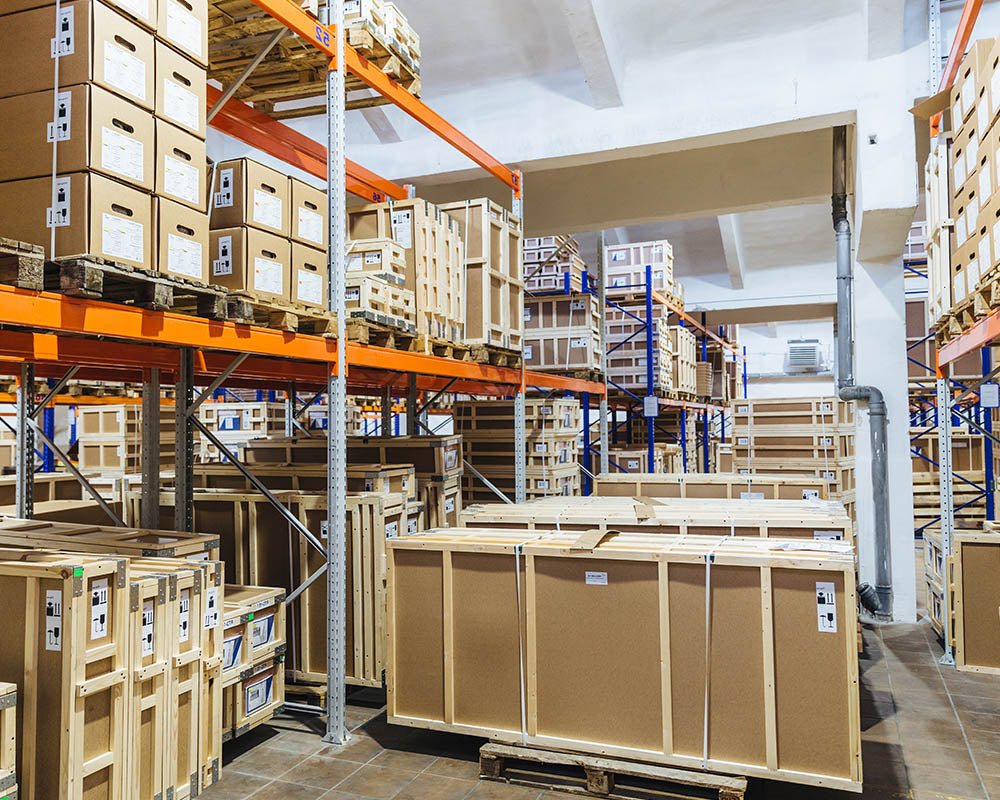 Choosing the Right Material Handling Equipment for Your Warehouse